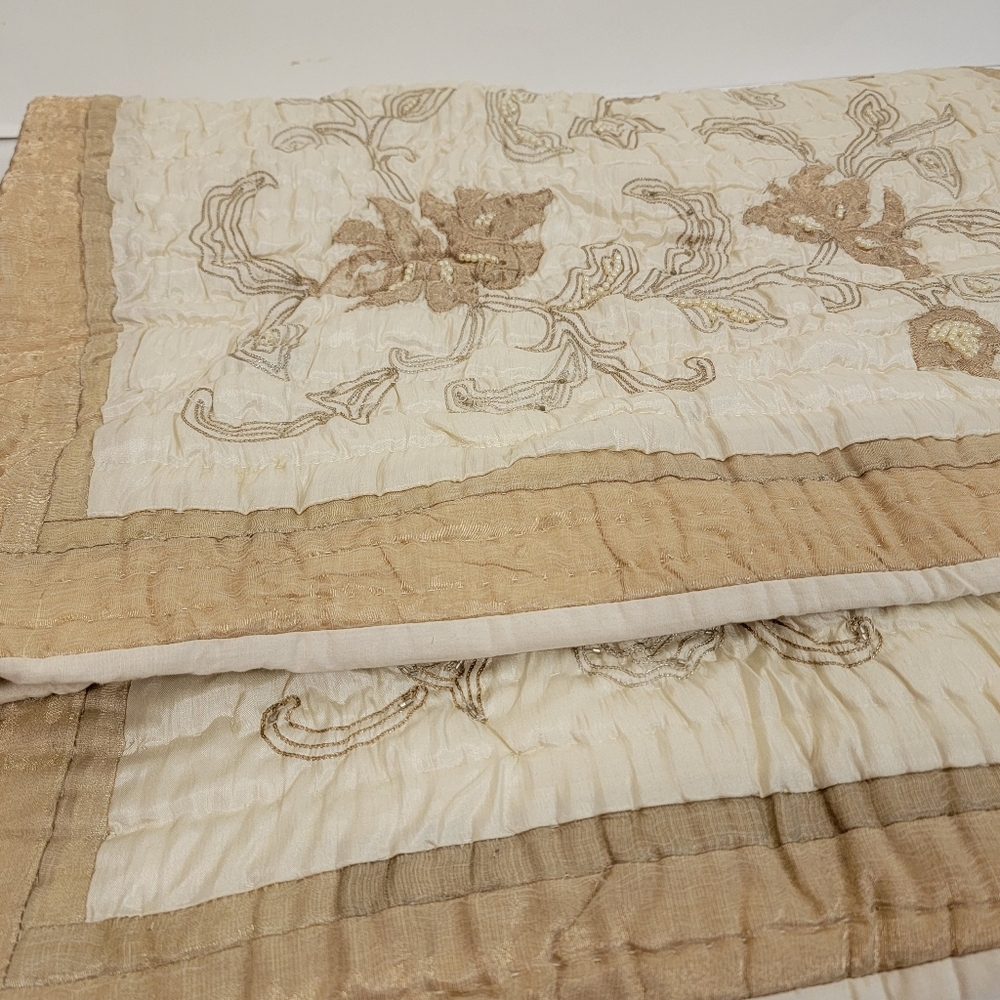 Elegant Cream Taupe Pillow Shams Cover Set 2 Piece 21" X 27" Standard NIP - Picture 9 of 9